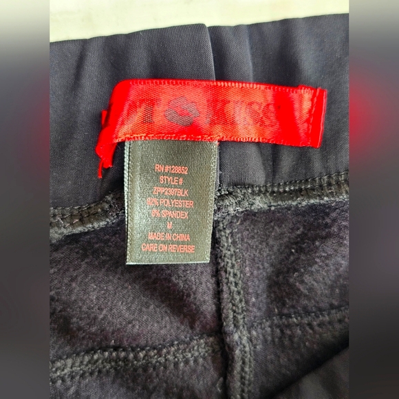 Hot Kiss Black Soft & Stretchy Pullon Pants Leggings Dressy Gold Front Pockets - Picture 7 of 7